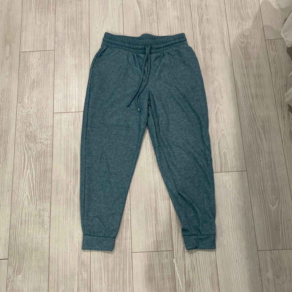 Soft green/blue jogger sweatpants